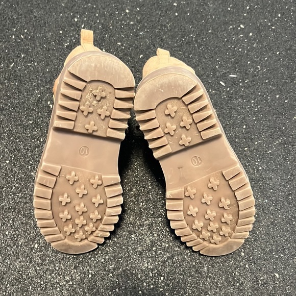 EUC GAP Toddler Girls Ankle Boots Size 10 - Picture 7 of 7